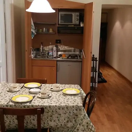 Merulana Rome City B&B